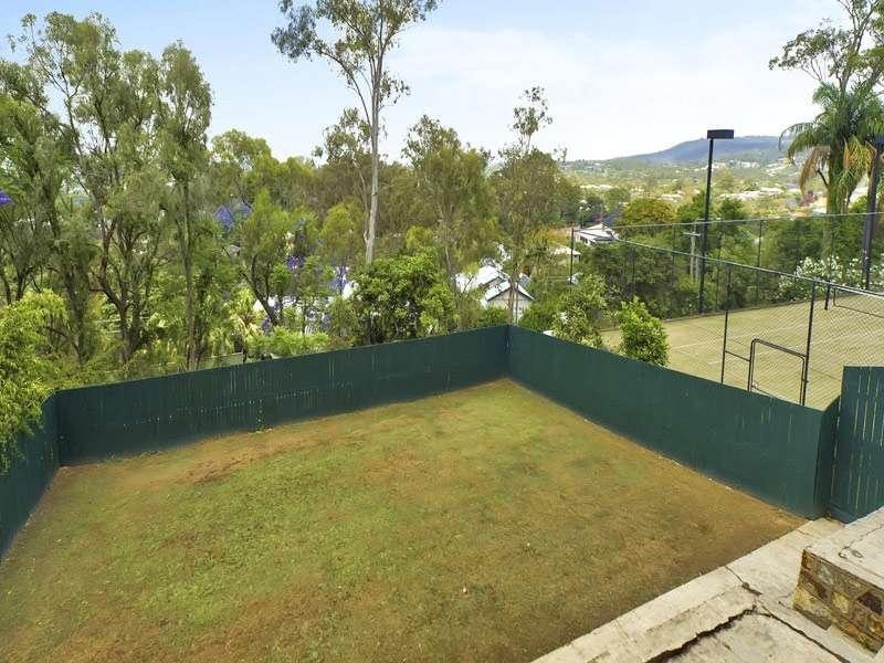 21 Garfield Drive, Paddington QLD 4064