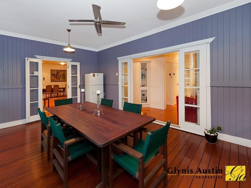 15 Primrose Terrace, Red Hill QLD 4059