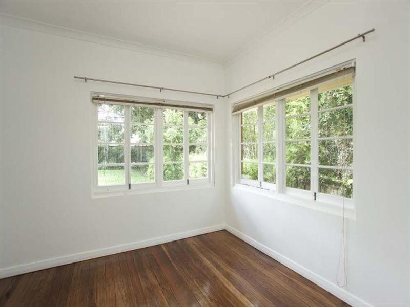 37 Howard Street, Grange QLD 4051