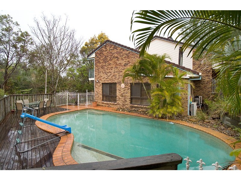 43 Broadmoor Street, Kenmore Hills QLD 4069