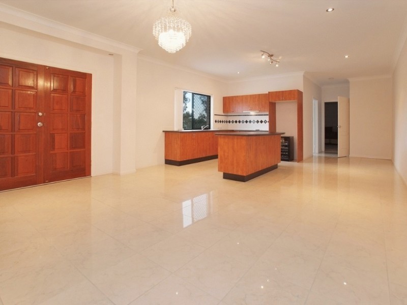 32 Brimblecombe Circuit, Pullenvale QLD 4069