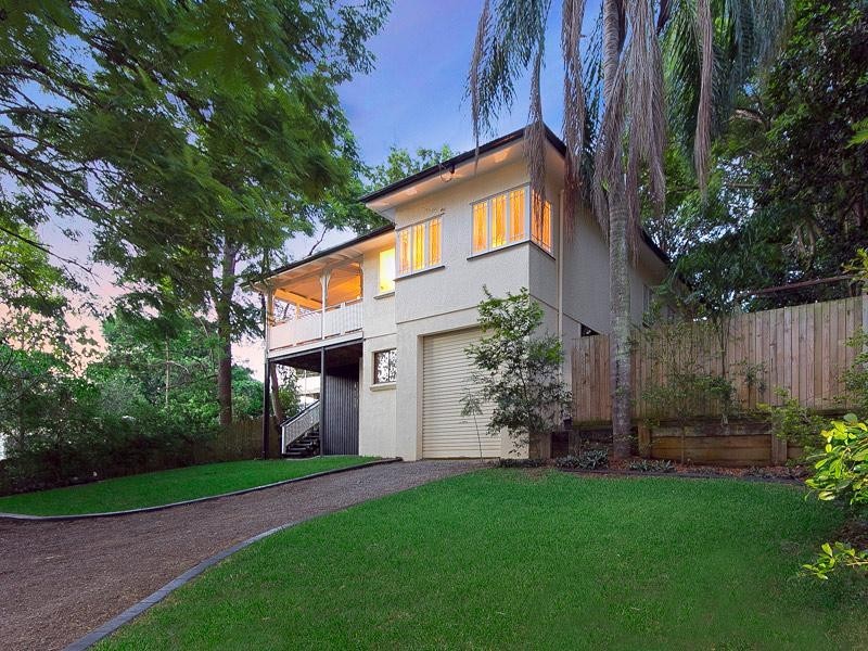 9 Bramble Terrace, Red Hill QLD 4059