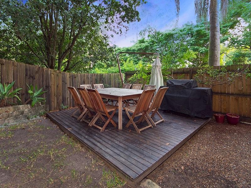 9 Bramble Terrace, Red Hill QLD 4059