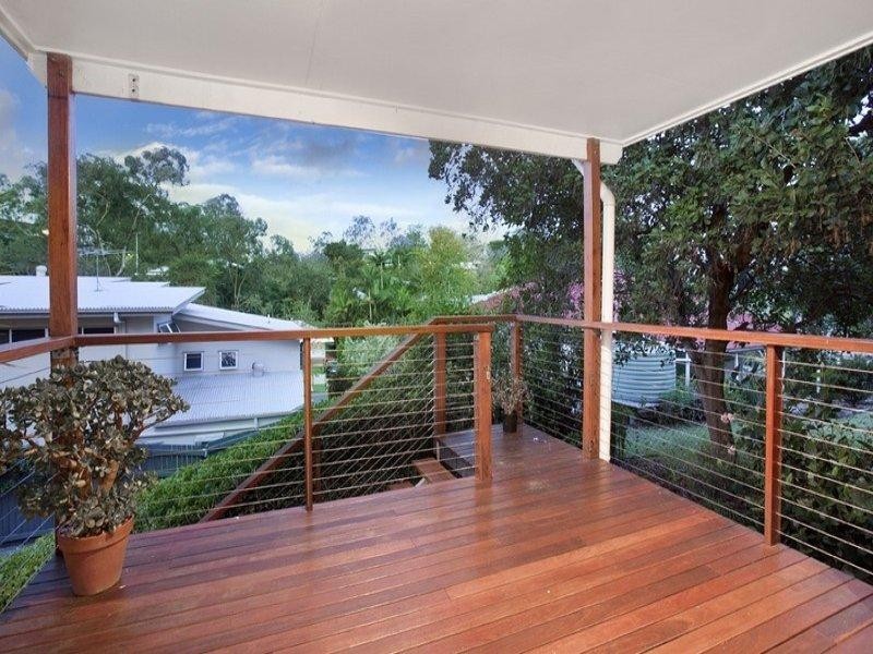 90 Gerler Street, Bardon QLD 4065