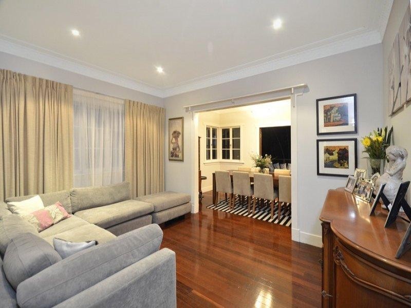 629 Waterworks Road, Ashgrove QLD 4060