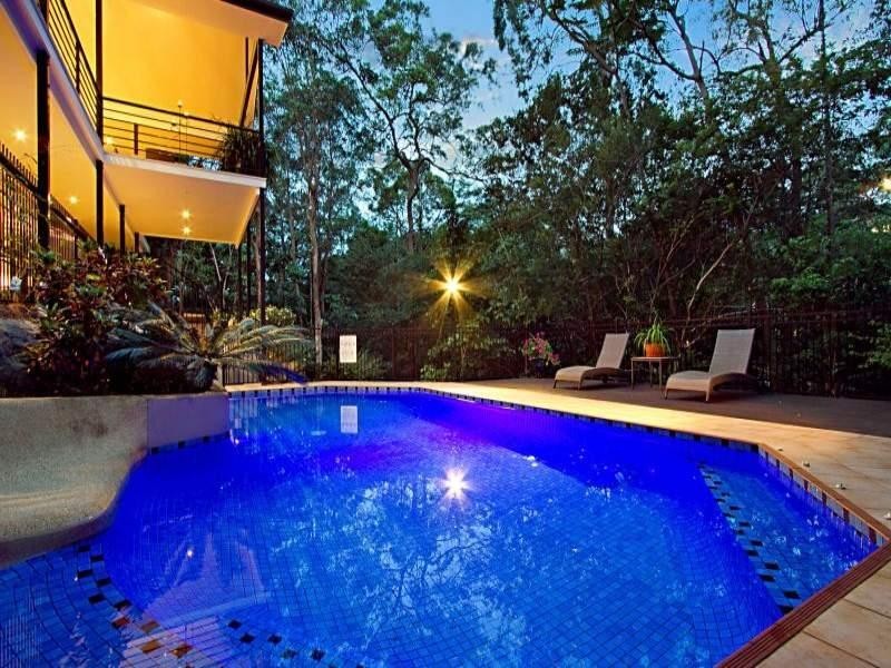 22 Satinwood Court, Bardon QLD 4065