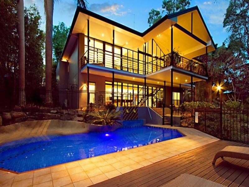 22 Satinwood Court, Bardon QLD 4065