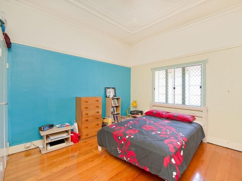 6 Hartfield Drive, Bardon QLD 4065