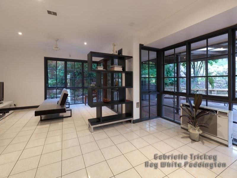 23 Mirbelia Street, Kenmore Hills QLD 4069