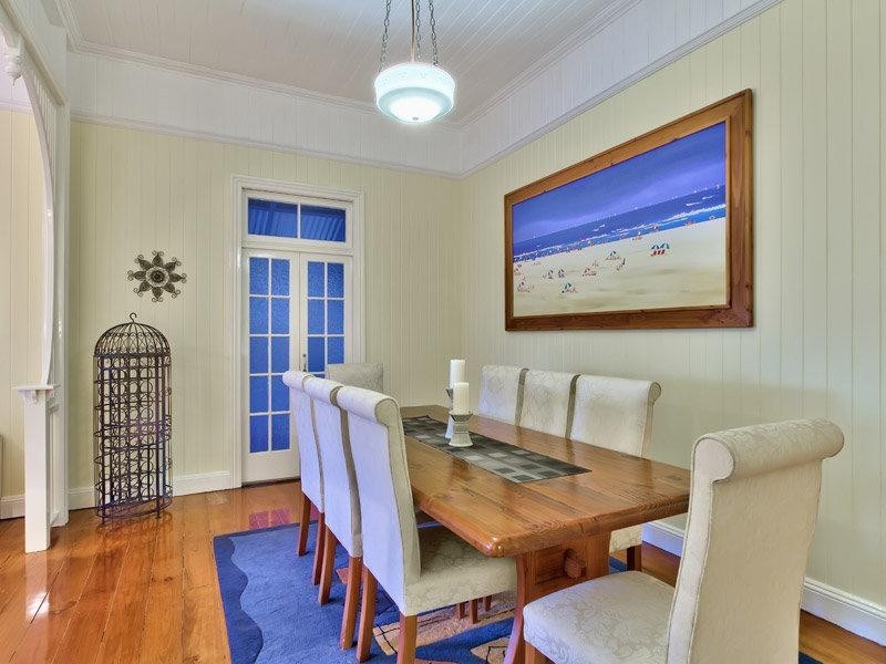 32 Queens Road, Hamilton QLD 4007