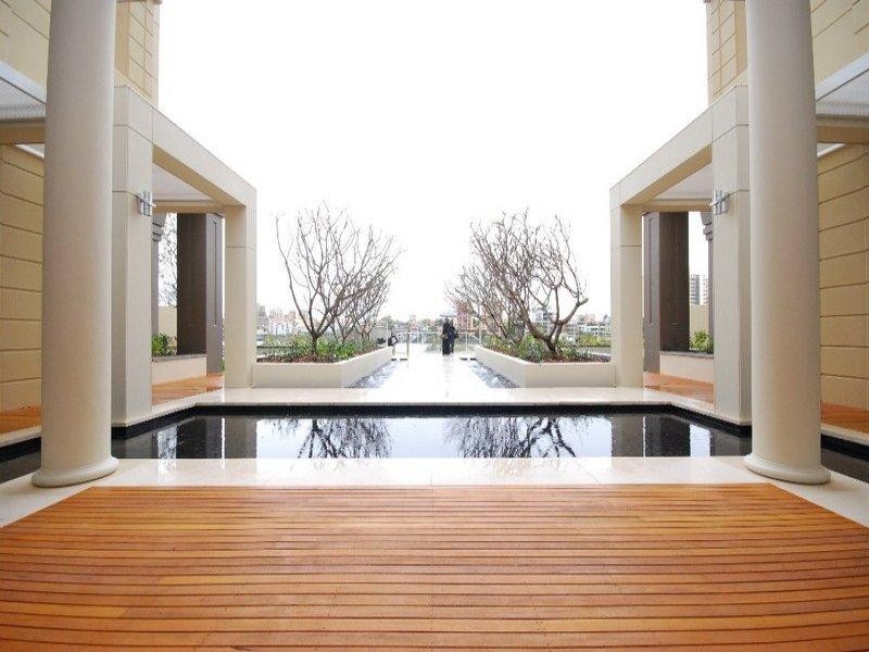 39 Castlebar Street, Kangaroo Point QLD 4169
