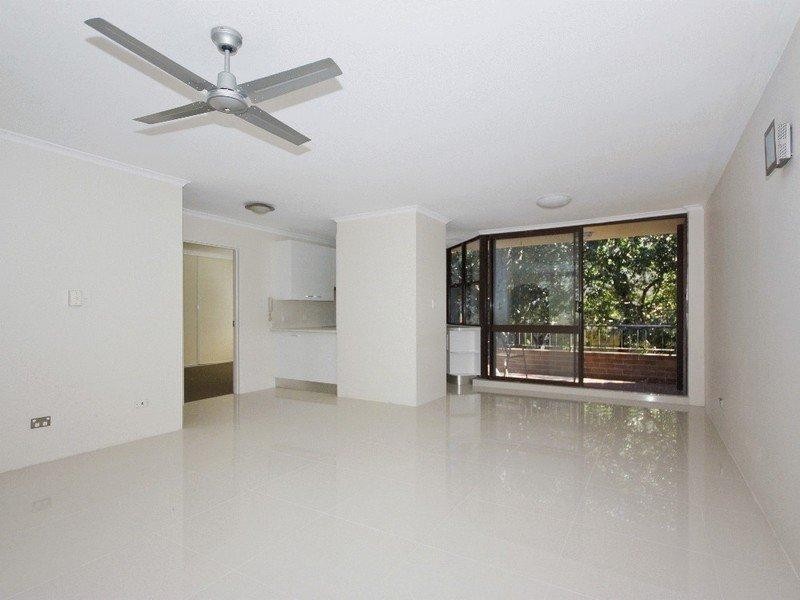 11/24 Carr Street, St Lucia QLD 4067