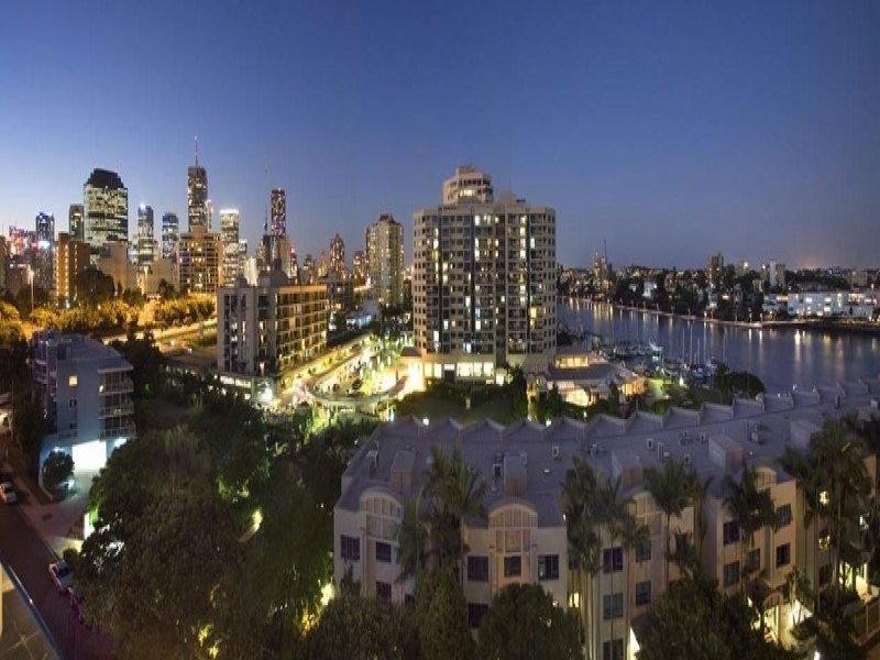 206/1 O’Connell Street, Kangaroo Point QLD 4169