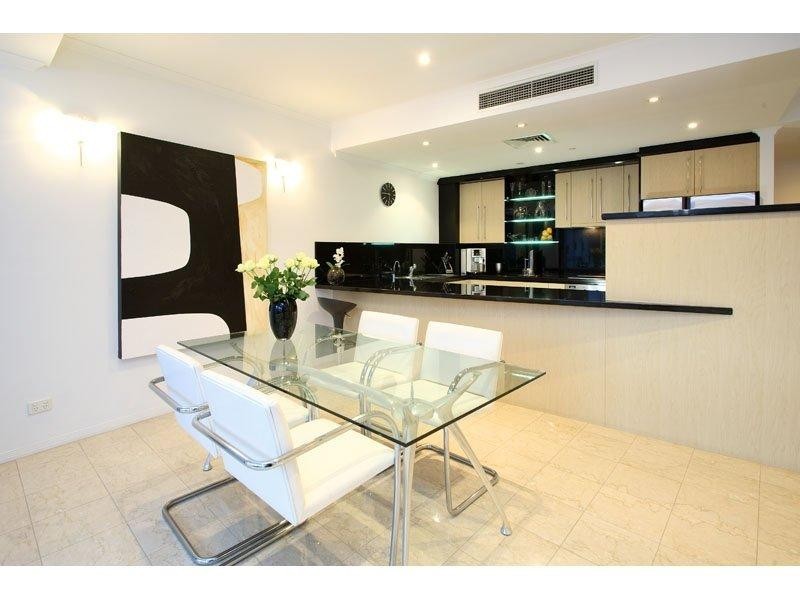 21 Pixley Street, Kangaroo Point QLD 4169