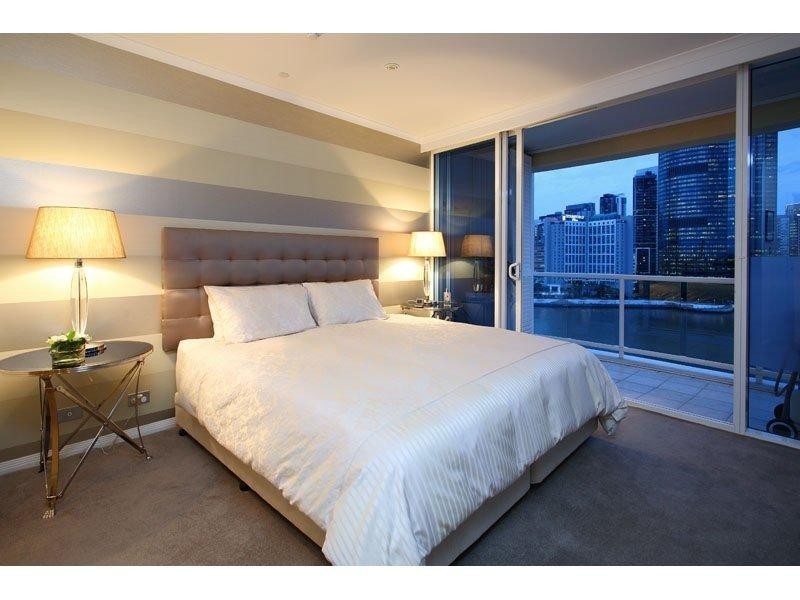 21 Pixley Street, Kangaroo Point QLD 4169