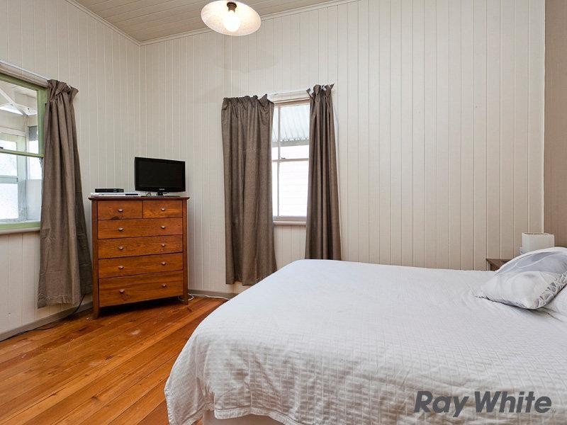 153 Jubilee Terrace, Bardon QLD 4065