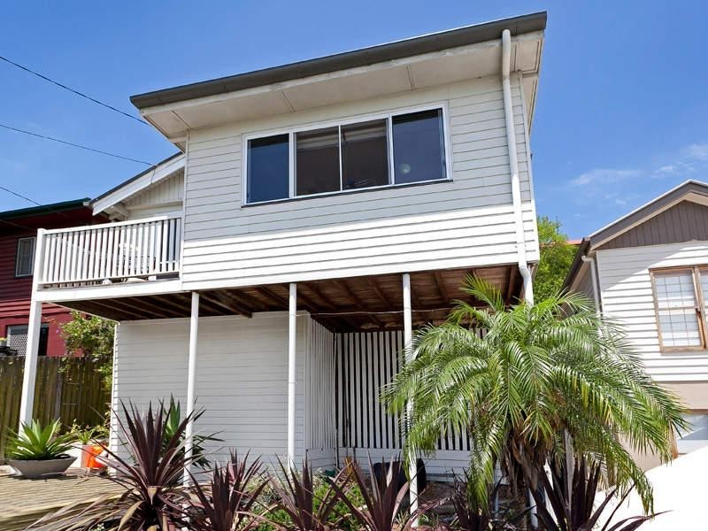 16 Zig Zag Street, Red Hill QLD 4059