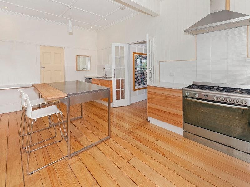 16 Zig Zag Street, Red Hill QLD 4059