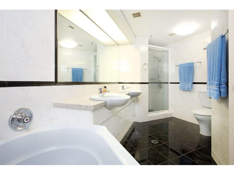 42 Ferry Street, Kangaroo Point QLD 4169