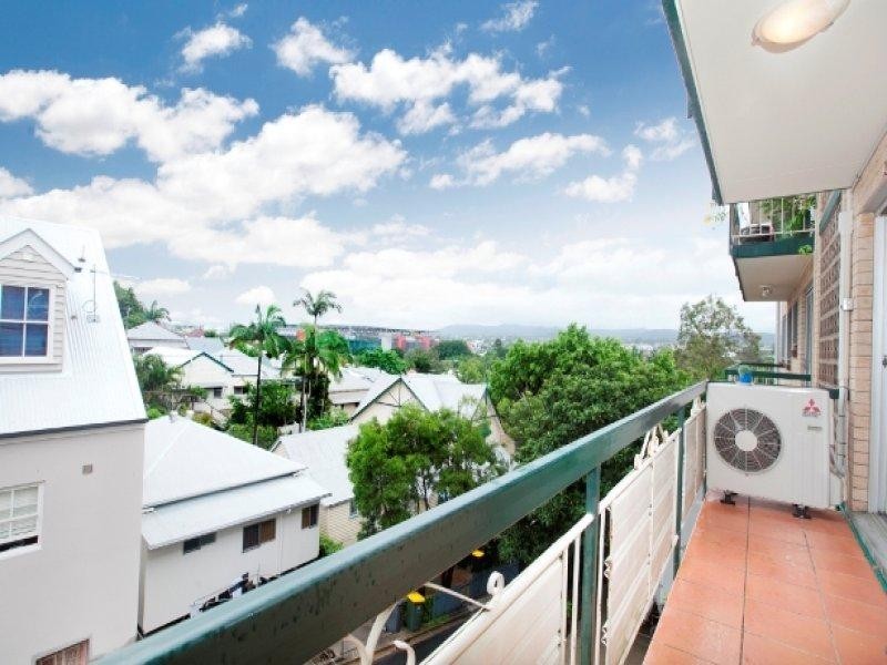 6/18 Wellington Street, Brisbane QLD 4000