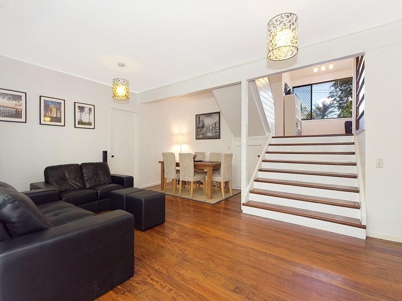 75 Twilight Street, Kenmore QLD 4069