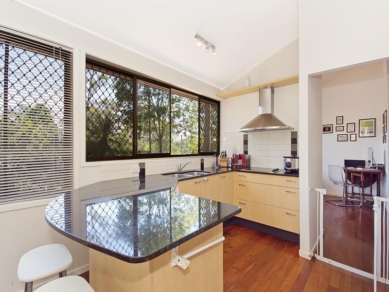 75 Twilight Street, Kenmore QLD 4069