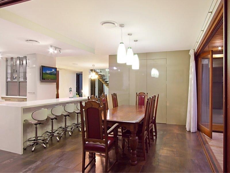 4 Cienna Place, Bridgeman Downs QLD 4035