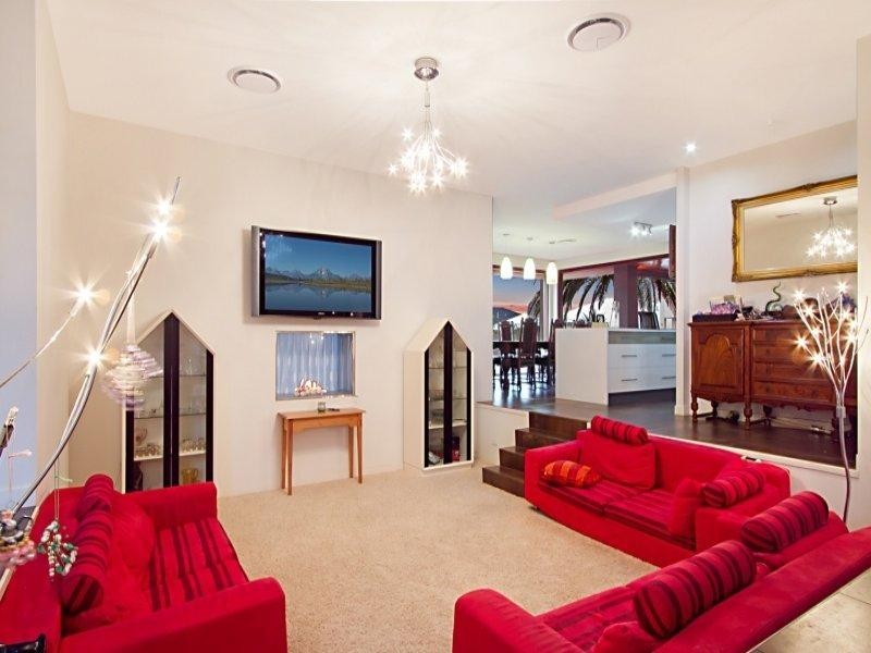 4 Cienna Place, Bridgeman Downs QLD 4035