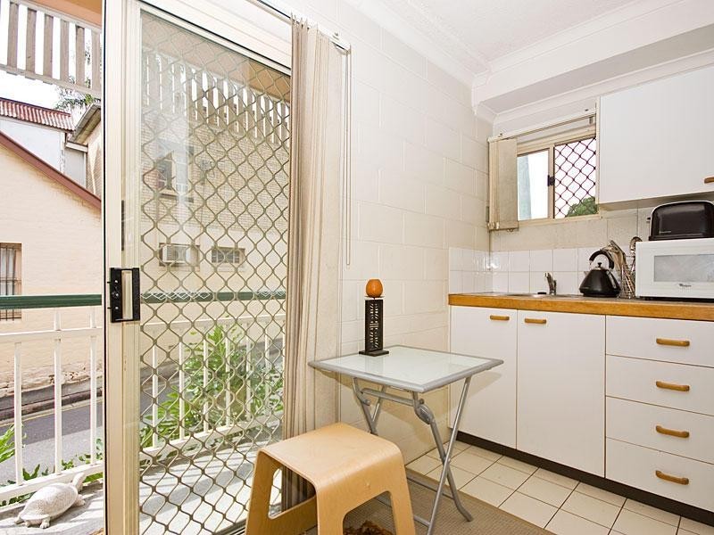 2/186 Petrie Terrace, Petrie Terrace QLD 4000