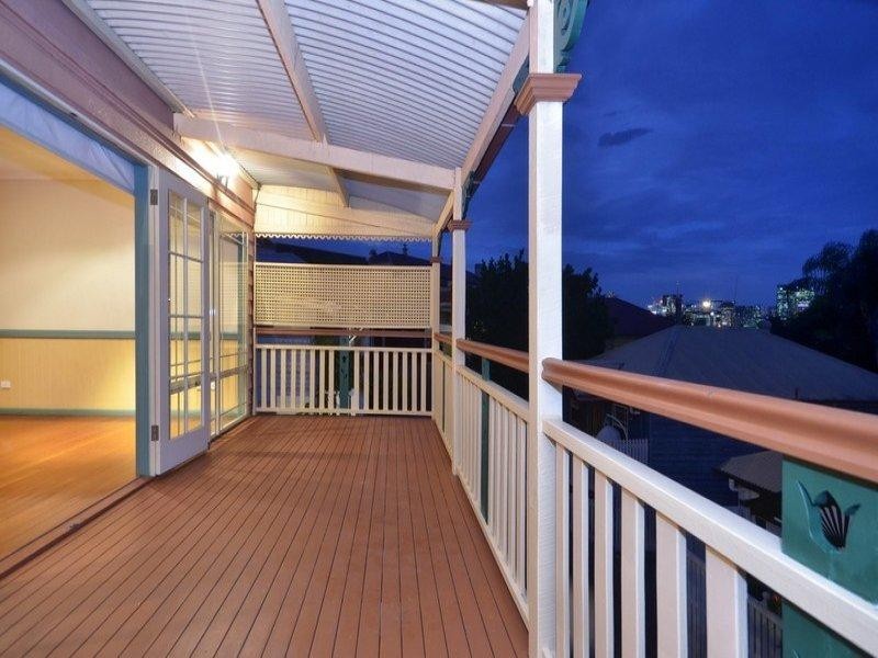 8 Ranley Grove, Paddington QLD 4064