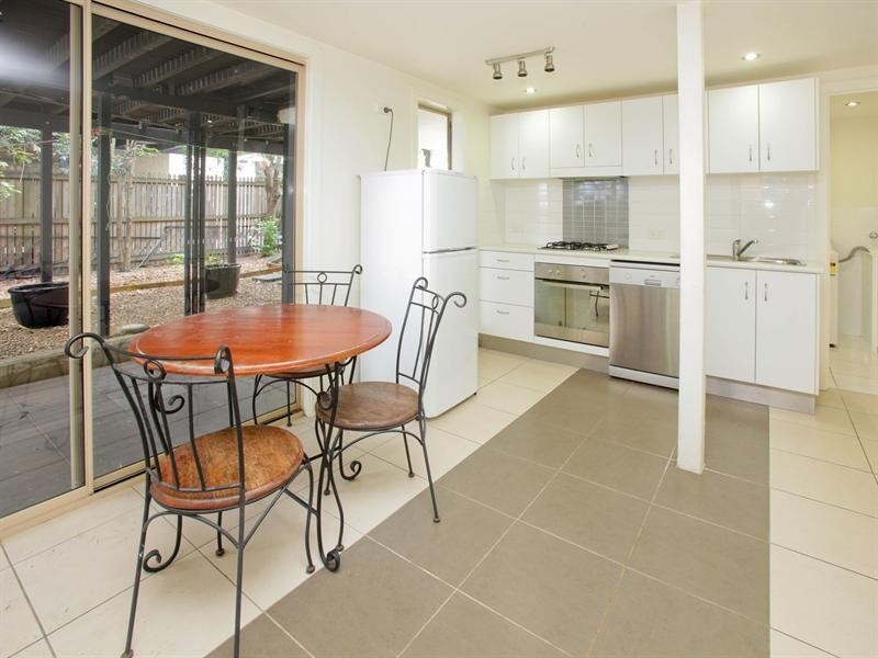 176 Merthyr Road, New Farm QLD 4005