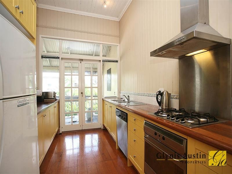 62 Ellena Street, Paddington QLD 4064