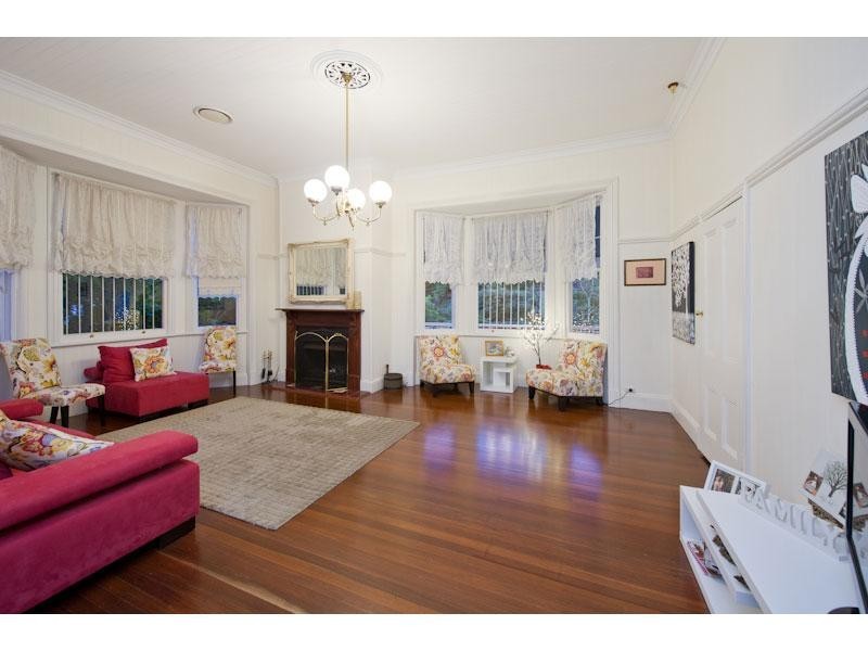 94 Gerler Street, Bardon QLD 4065