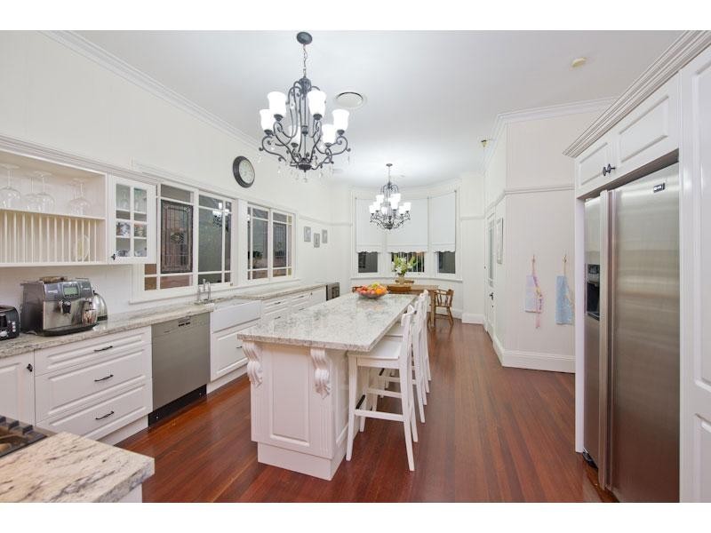 94 Gerler Street, Bardon QLD 4065