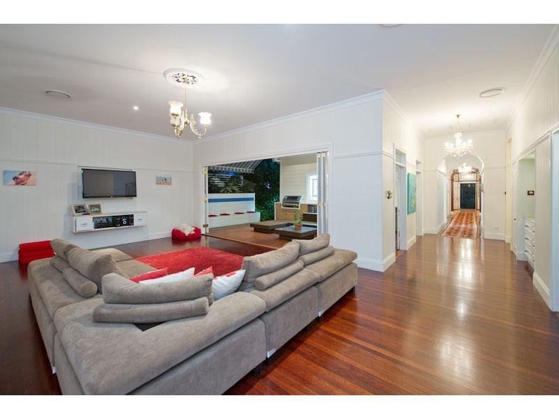 94 Gerler Street, Bardon QLD 4065