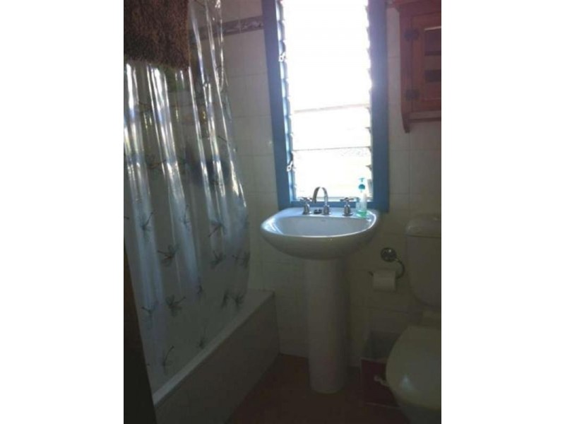 15 Leslie Street, Bardon QLD 4065