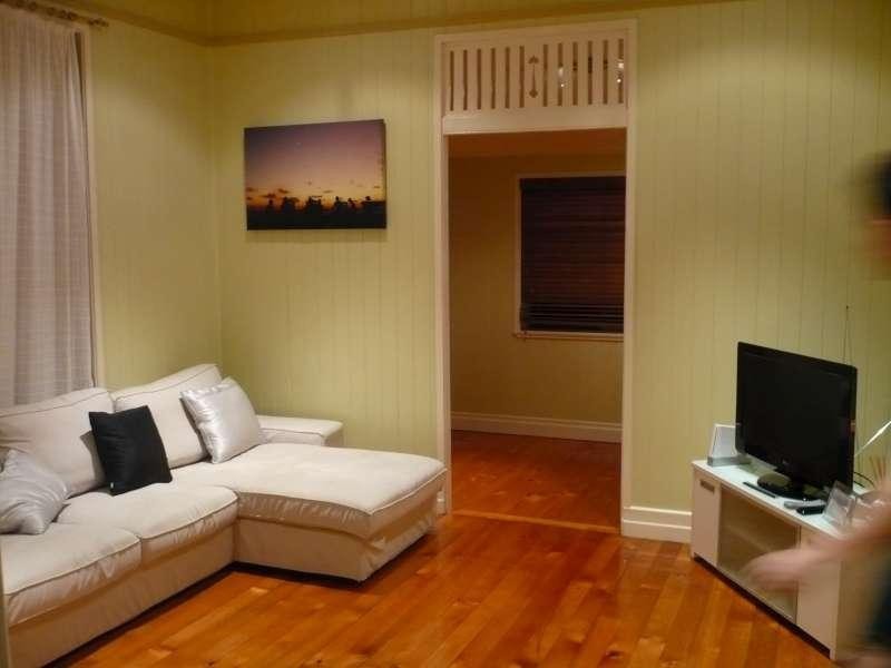 15 Praed Street, Red Hill QLD 4059