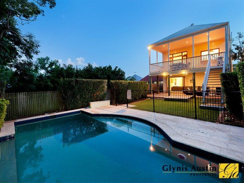 5 Armstrong Terrace, Paddington QLD 4064