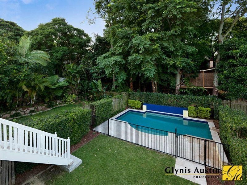 5 Armstrong Terrace, Paddington QLD 4064