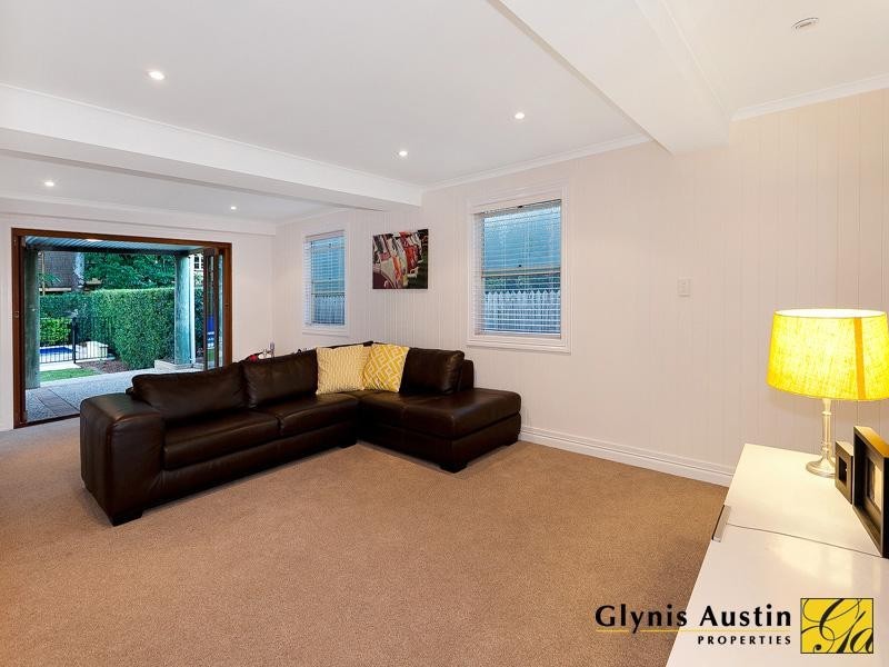 5 Armstrong Terrace, Paddington QLD 4064