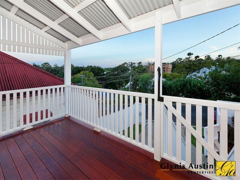 5 Armstrong Terrace, Paddington QLD 4064
