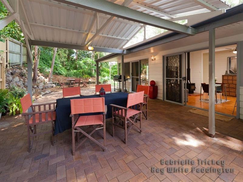 65 Cassandra Street, Chapel Hill QLD 4069