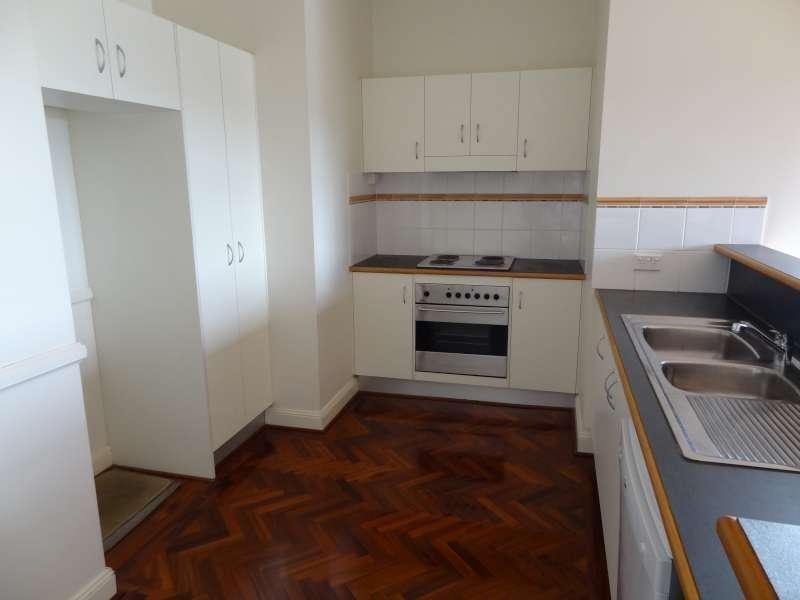 8/17 Arthur Terrace, Red Hill QLD 4059