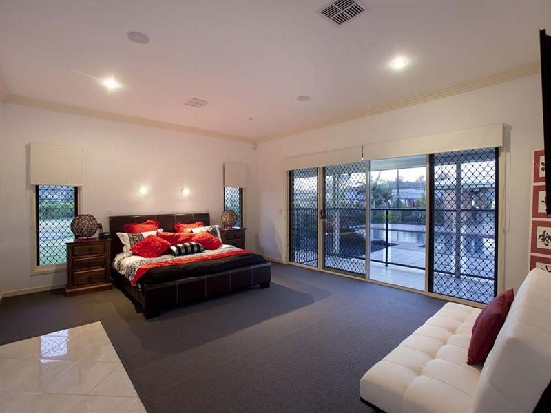 12 Sovereign Way, Samford Valley QLD 4520