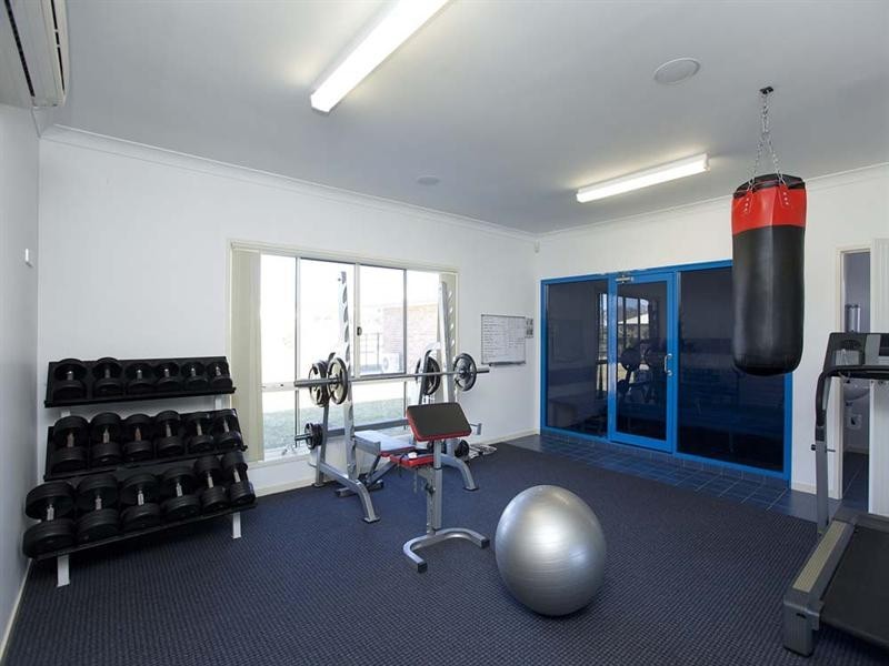 12 Sovereign Way, Samford Valley QLD 4520