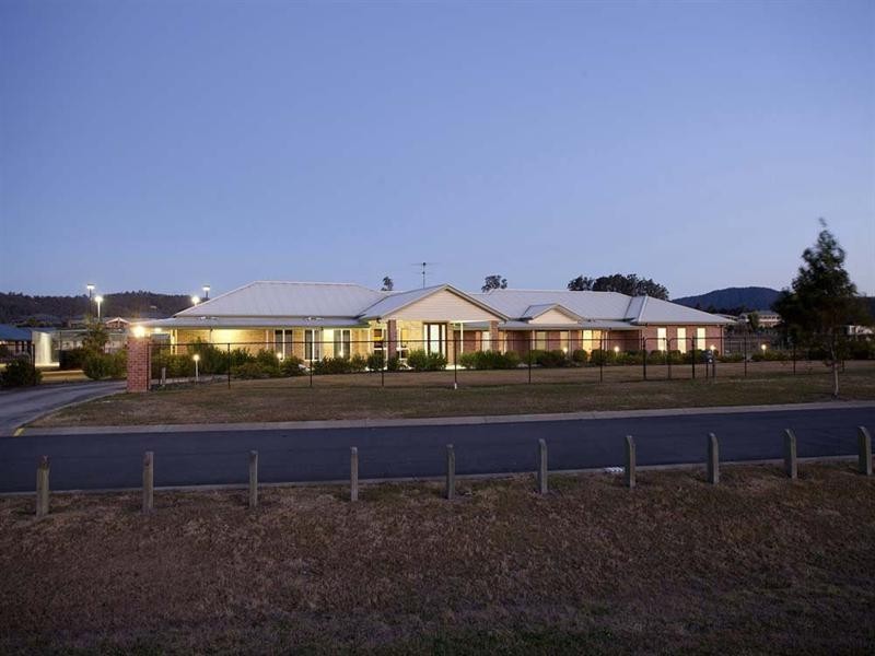 12 Sovereign Way, Samford Valley QLD 4520