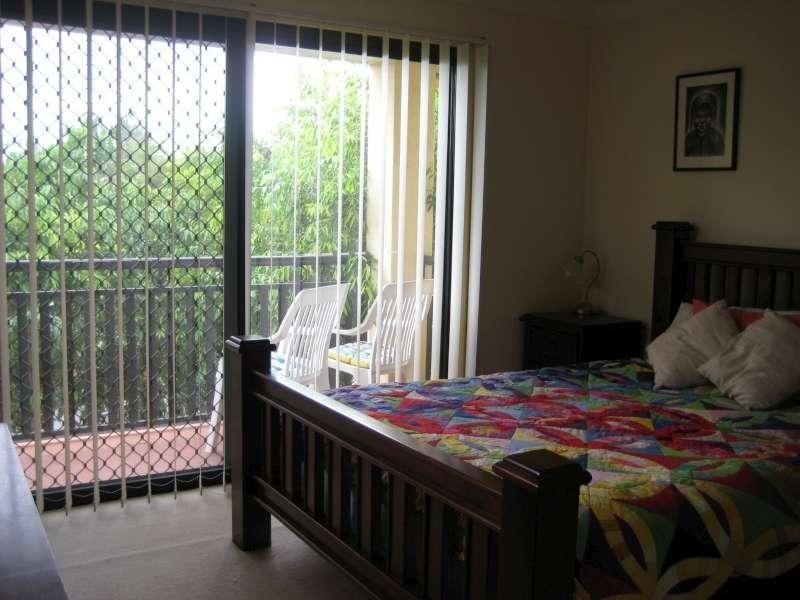 2/60 Celia Street, Ashgrove QLD 4060