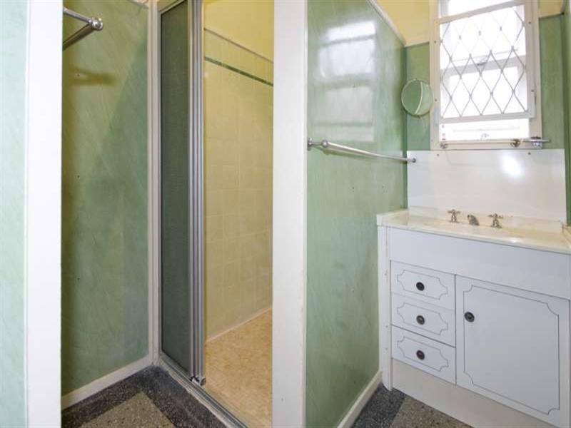 23 Gerler Street, Bardon QLD 4065