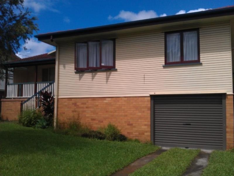 14 Lindale Street, Chermside West QLD 4032