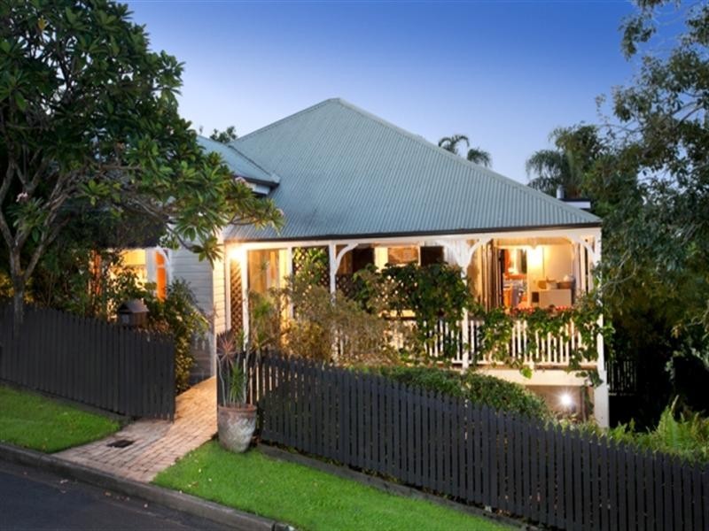 18 Ellerslie Crescent, Taringa QLD 4068